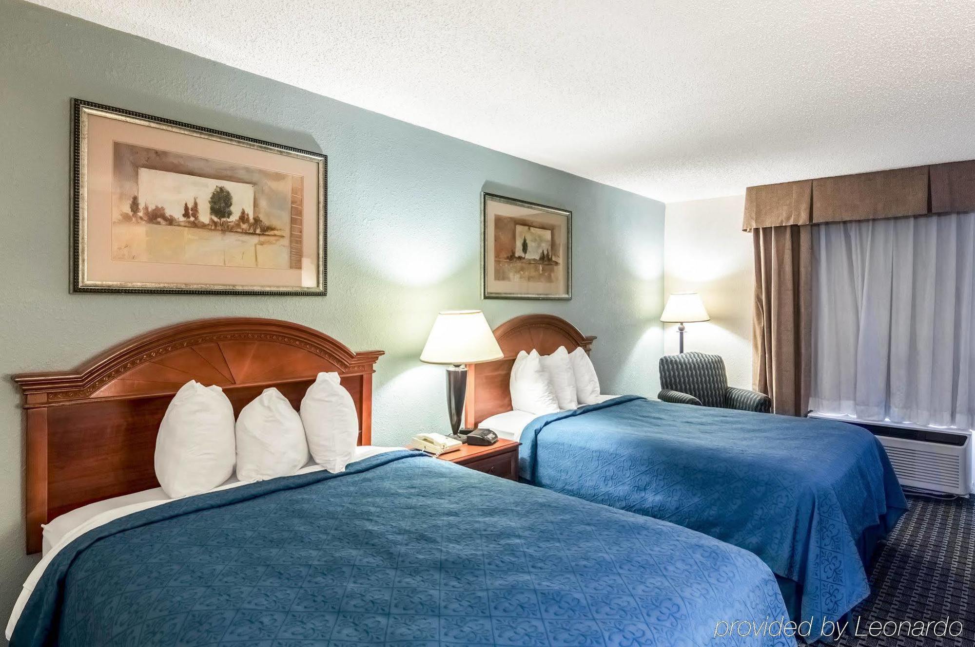 Texas Inn & Suites Denton Exteriér fotografie