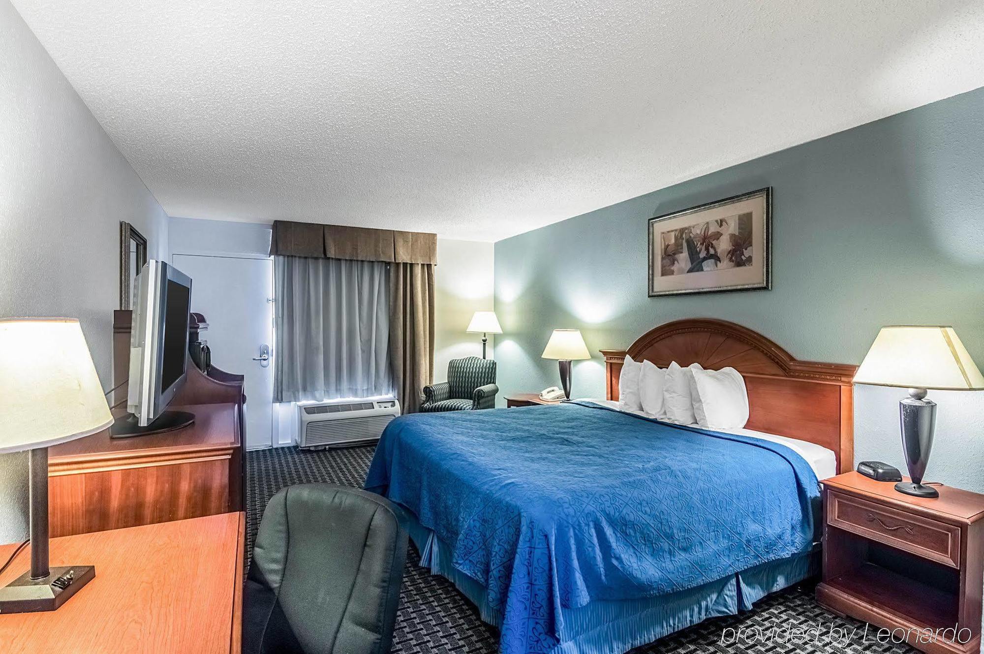 Texas Inn & Suites Denton Exteriér fotografie